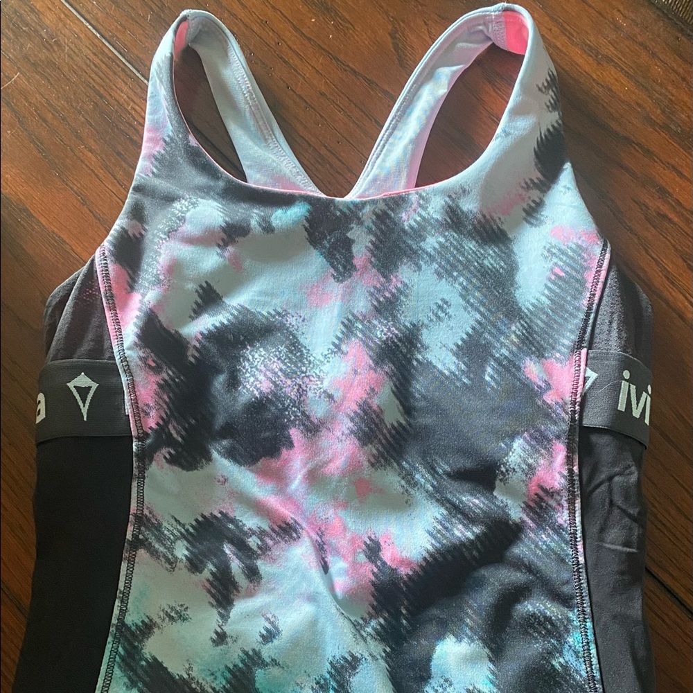 Ivivva athletic tank, built in bra